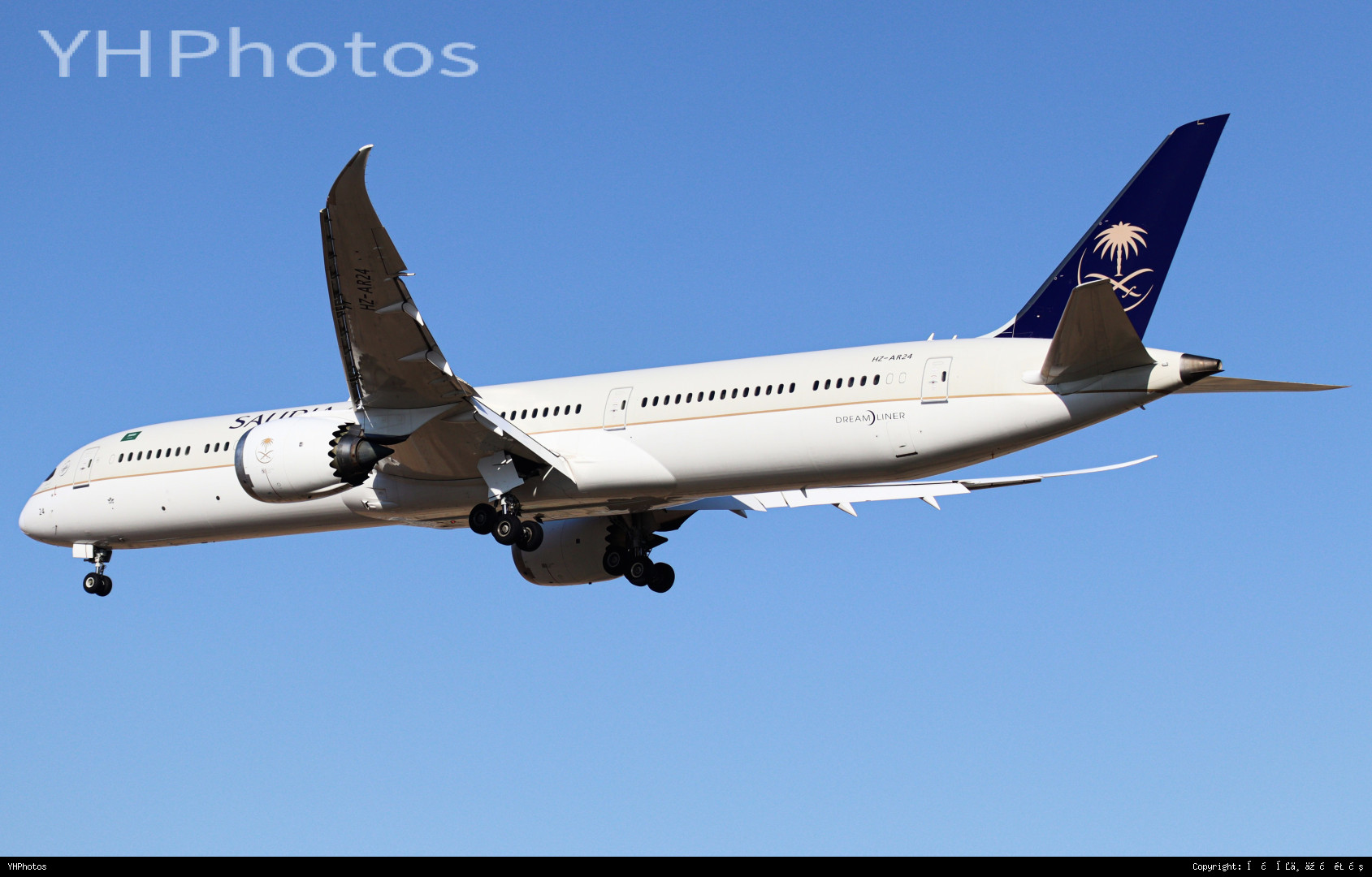 沙特航空第一架787-10