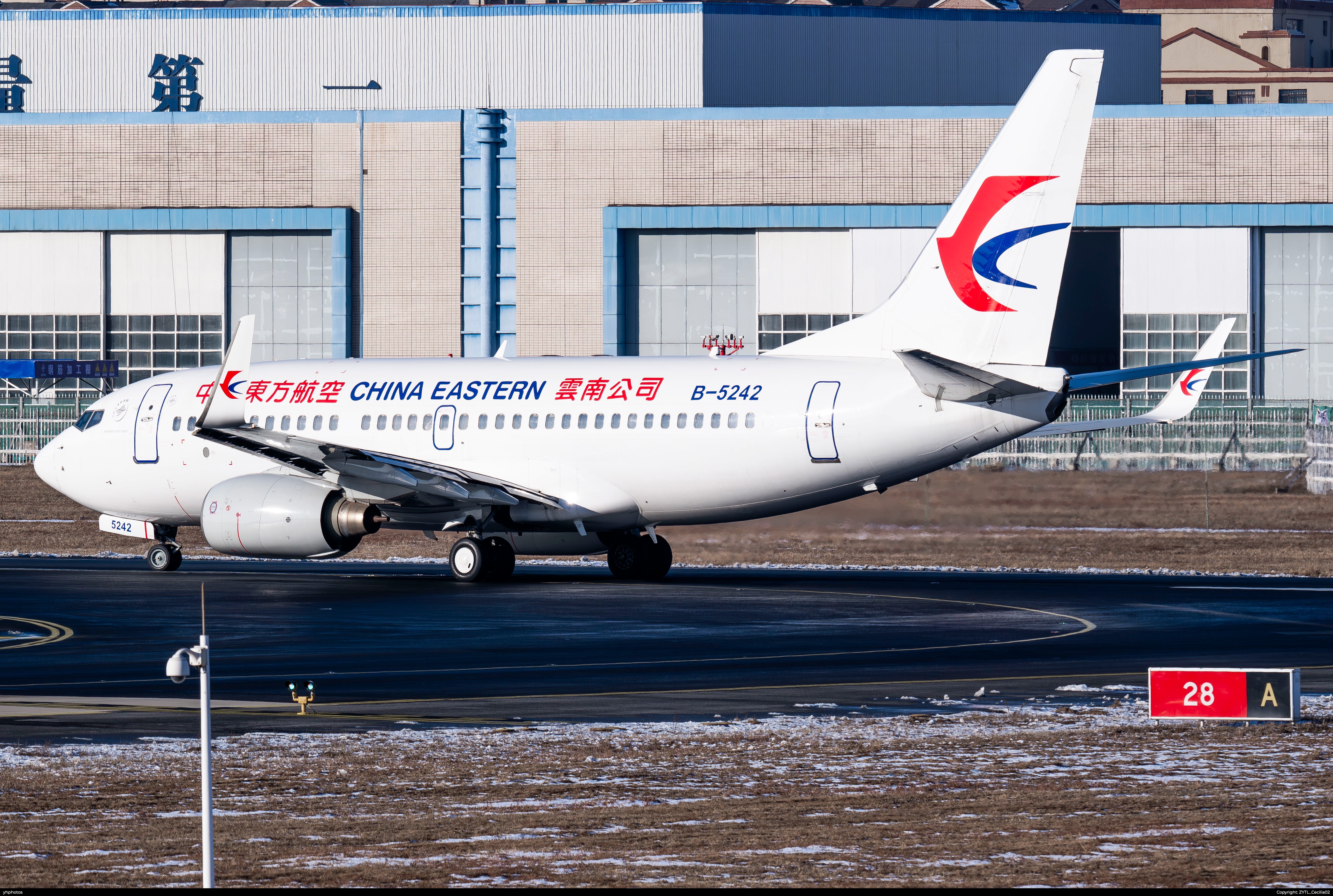 跑道28可以起飞