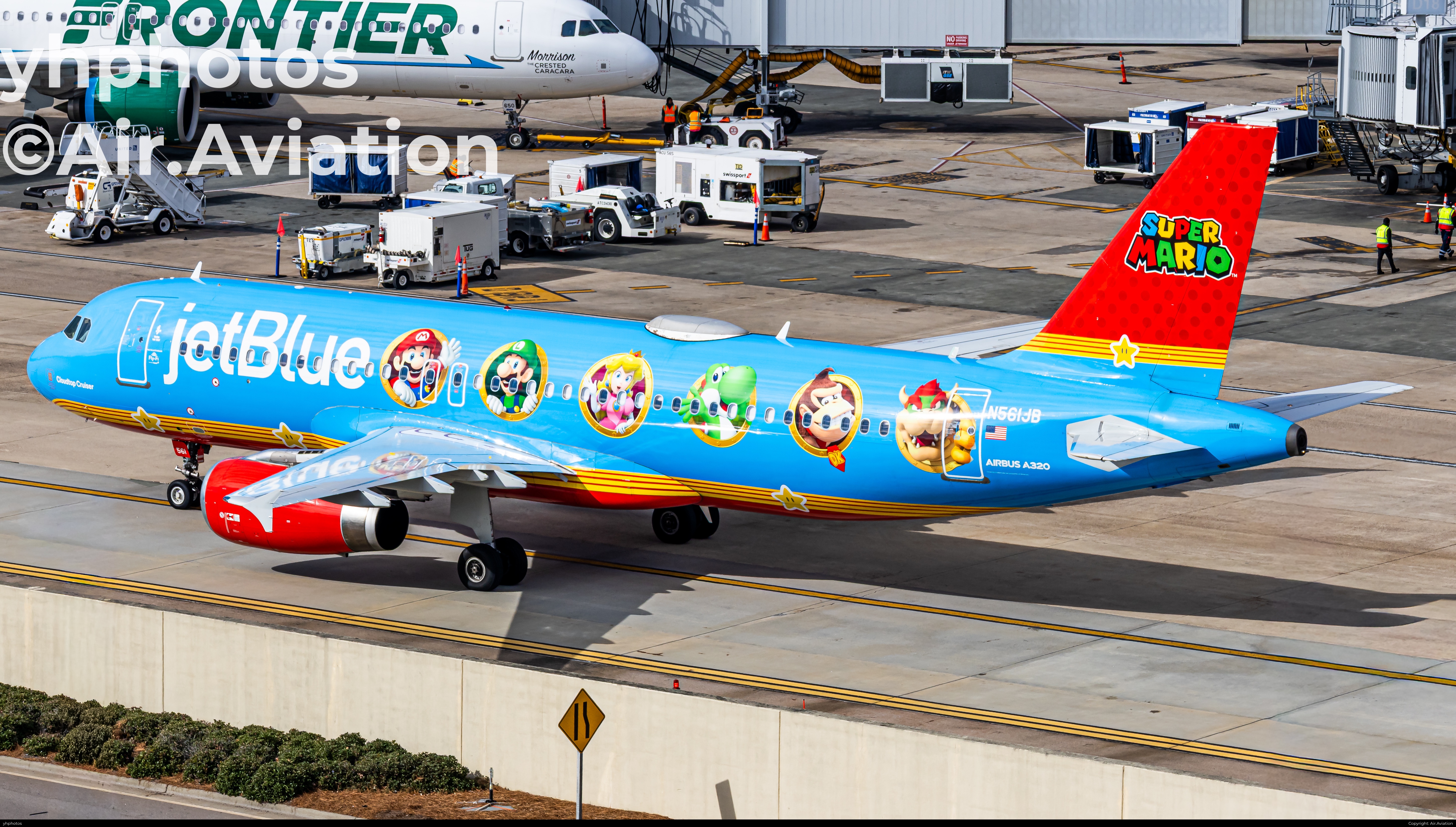 捷蓝航空超级马里奥彩绘